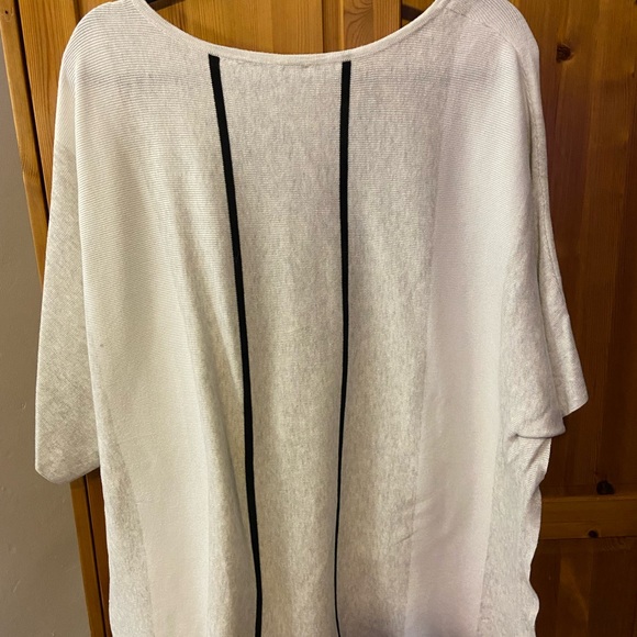 Cyrus Women's White Top with Black Accents - Picture 3 of 3